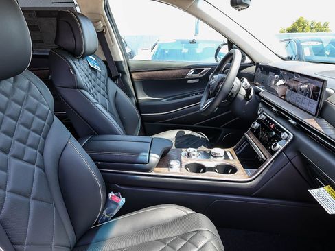 New 2026 Genesis GV80 3.5T Prestige AWD/4WD image 18