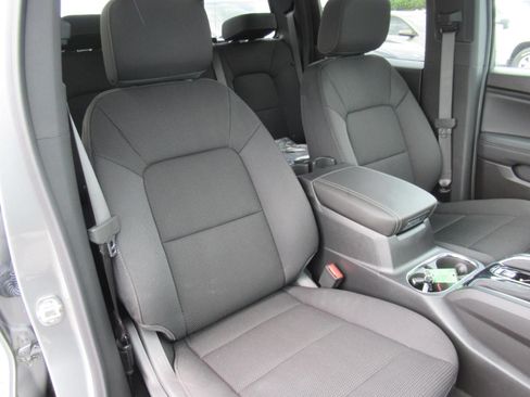 New 2026 GMC Canyon Elevation w/ Convenience Package RWD image 9