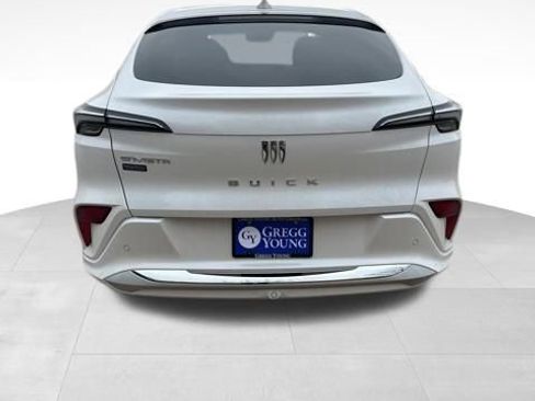 Used 2025 Buick Envista Avenir image 7