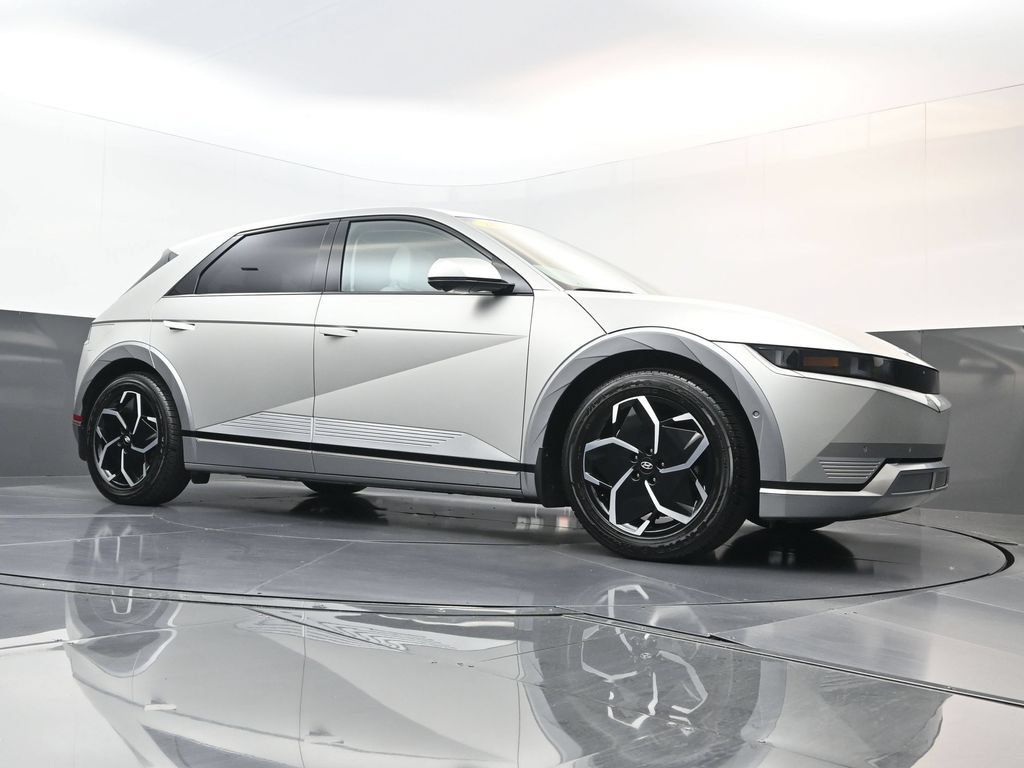 Certified 2024 Hyundai Ioniq 5 Limited RWD image 23