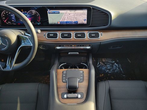 Certified 2025 Mercedes-Benz GLE 580 4MATIC image 20