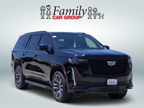 Used 2023 Cadillac Escalade Sport AWD/4WD image 2