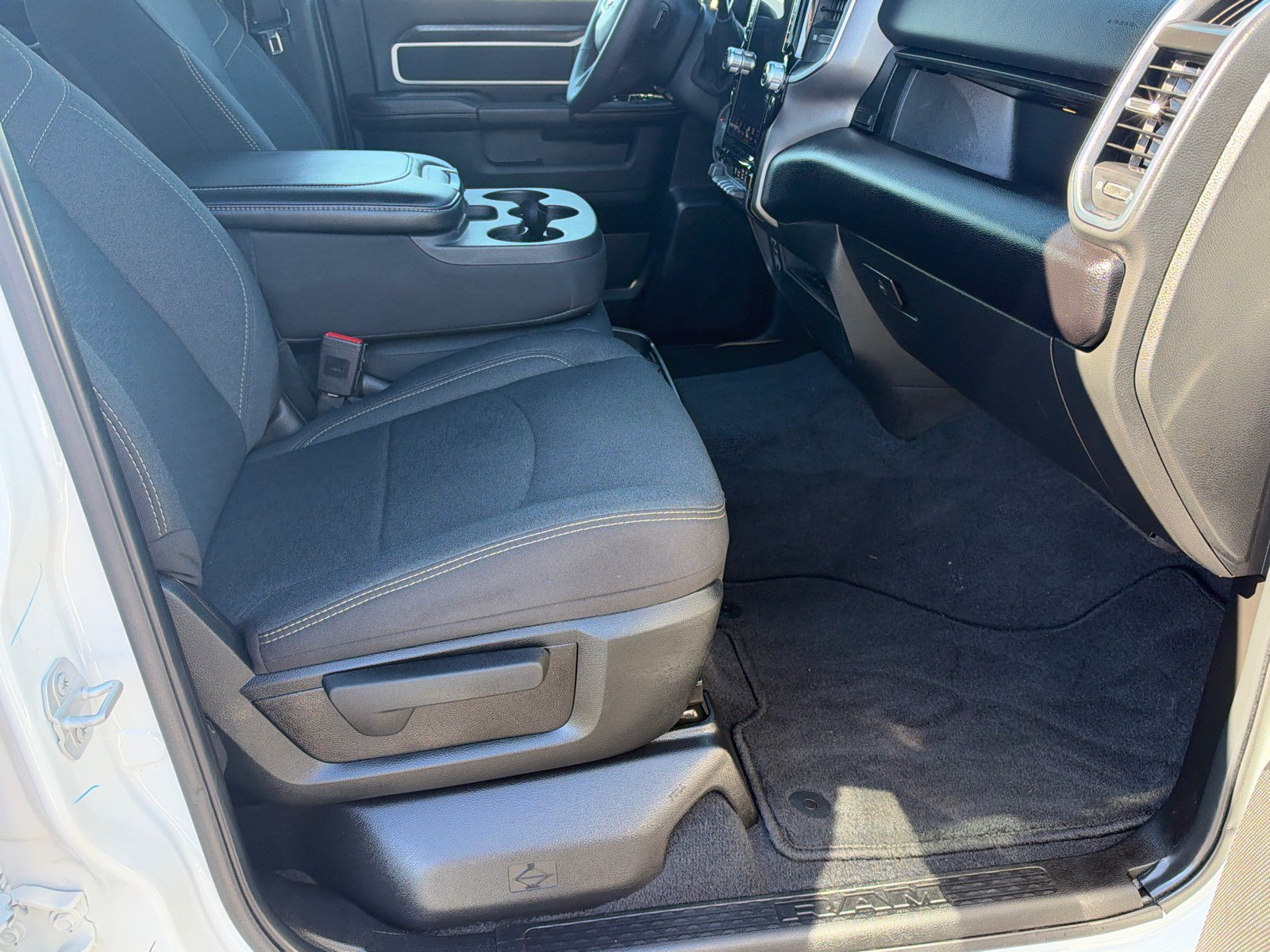 Used 2026 RAM 2500 Big Horn AWD/4WD image 13