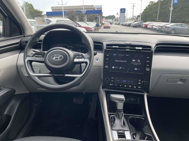 Used 2024 Hyundai Tucson SEL FWD image 14