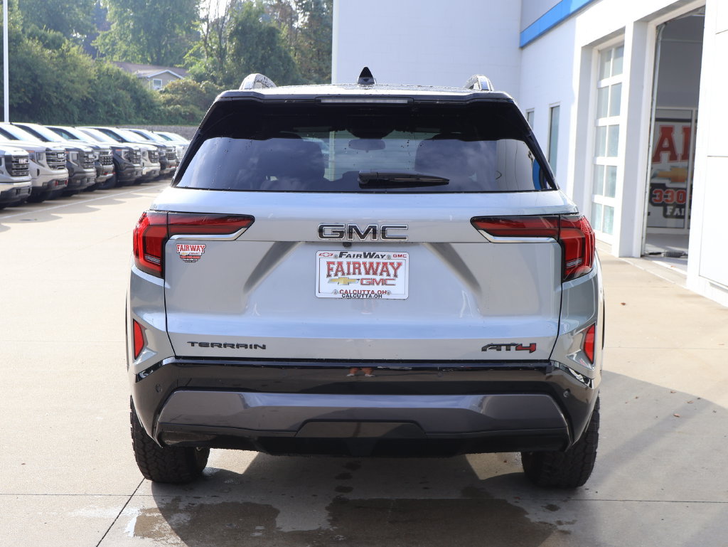 New 2027 GMC Terrain AT4 w/ Convenience Package III AWD/4WD image 9