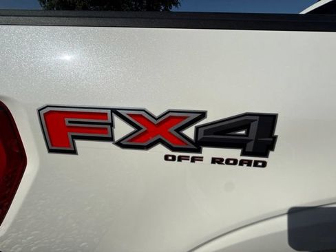 Used 2021 Ford F150 Lariat AWD/4WD image 7
