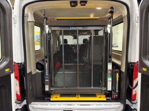 Used 2020 Ford Transit 150 Medium Roof RWD image 45