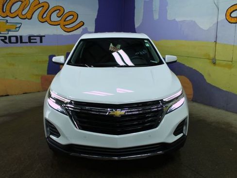 Used 2024 Chevrolet Equinox LT w/ LPO, Floor Liner Package image 3