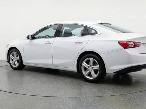 Used 2024 Chevrolet Malibu LT image 6
