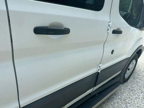 Used 2015 Ford Transit 350 XLT image 23