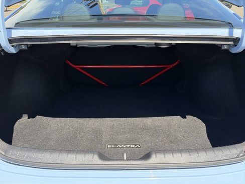 Used 2022 Hyundai Elantra N FWD image 9