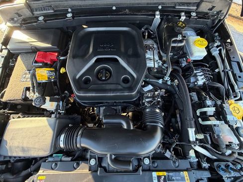 Certified 2023 Jeep Wrangler Unlimited Rubicon image 16