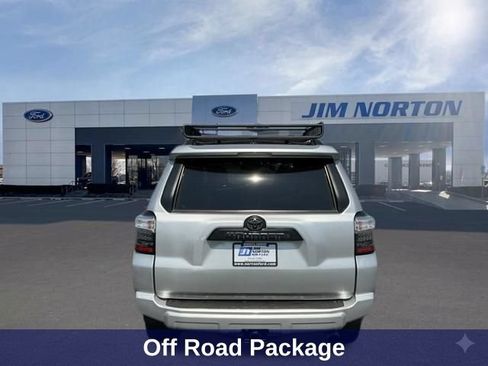 Used 2023 Toyota 4Runner TRD Off-Road Premium w/ Moonroof Package AWD/4WD image 6