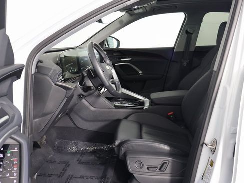 Used 2025 Audi Q5 Premium w/ Premium Plus AWD/4WD image 10