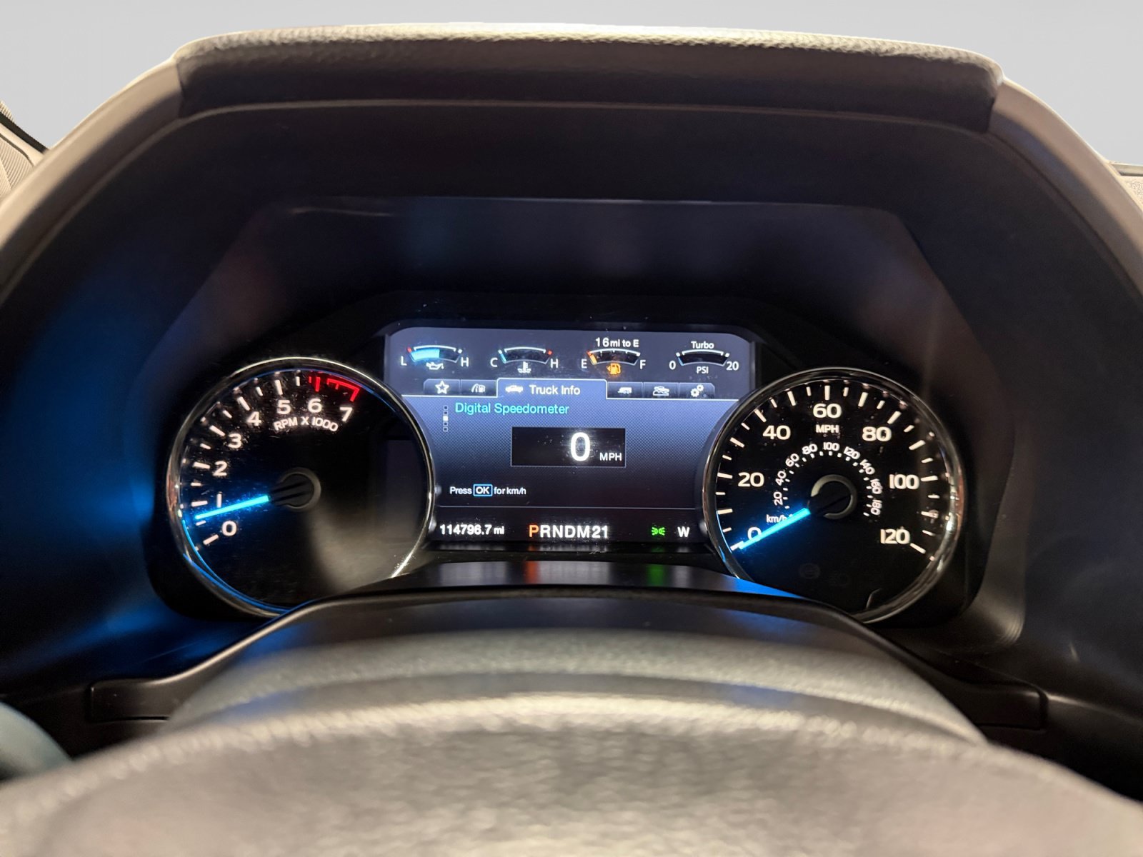 Used 2016 Ford F150 Lariat w/ Equipment Group 502A Luxury AWD/4WD image 20