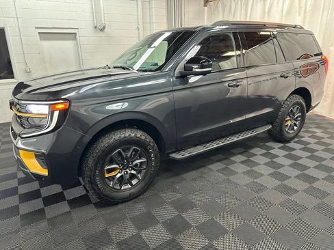 Used 2026 Ford Expedition Tremor AWD/4WD image 5