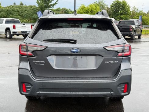 Used 2022 Subaru Outback Premium AWD/4WD image 7
