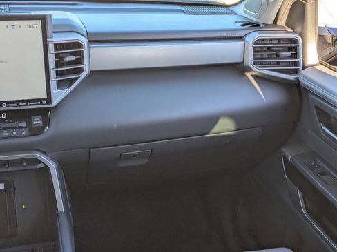 Used 2023 Toyota Tundra Limited AWD/4WD image 17