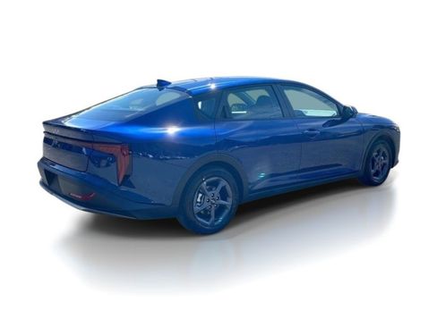New 2026 Kia K4 FWD image 7