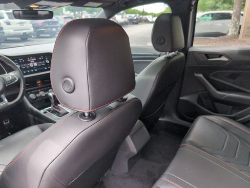 Used 2020 Volkswagen Jetta GLI Autobahn FWD image 18
