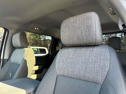 Used 2024 Ford F250 XLT image 12