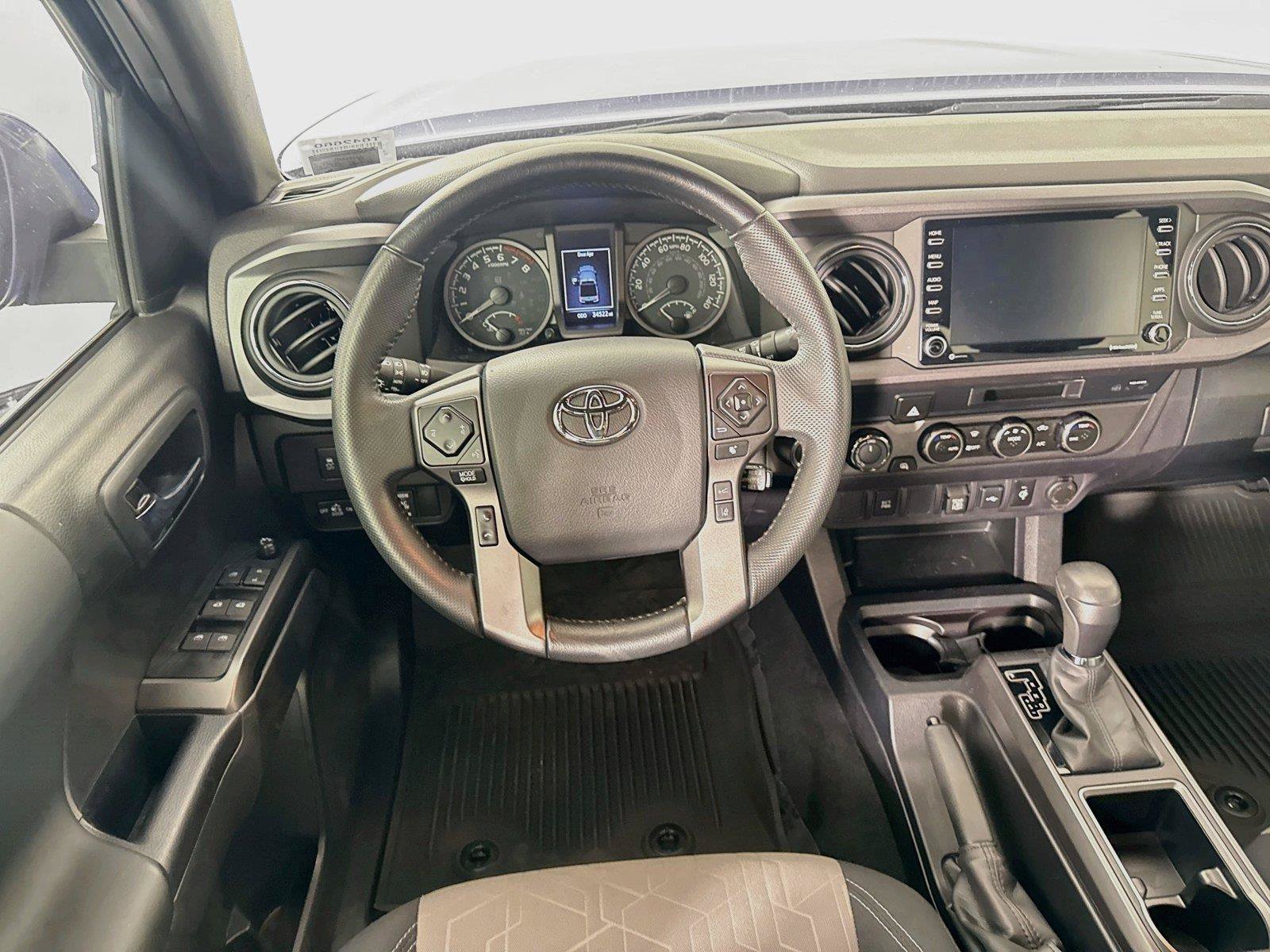 Certified 2023 Toyota Tacoma TRD Off-Road AWD/4WD image 30