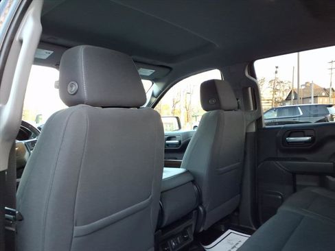 Used 2021 Chevrolet Silverado 1500 LT image 17