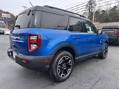 New 2025 Ford Bronco Sport Outer Banks w/ Outer Banks Tech Package+ AWD/4WD image 4