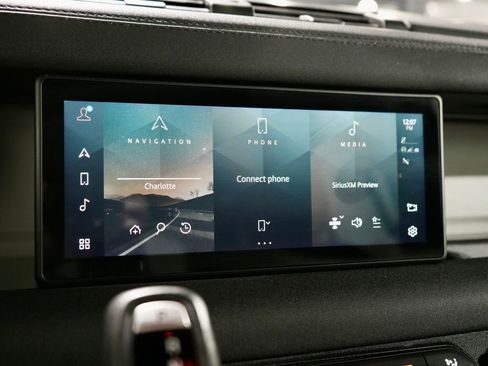 Used 2021 Land Rover Defender 110 SE image 17