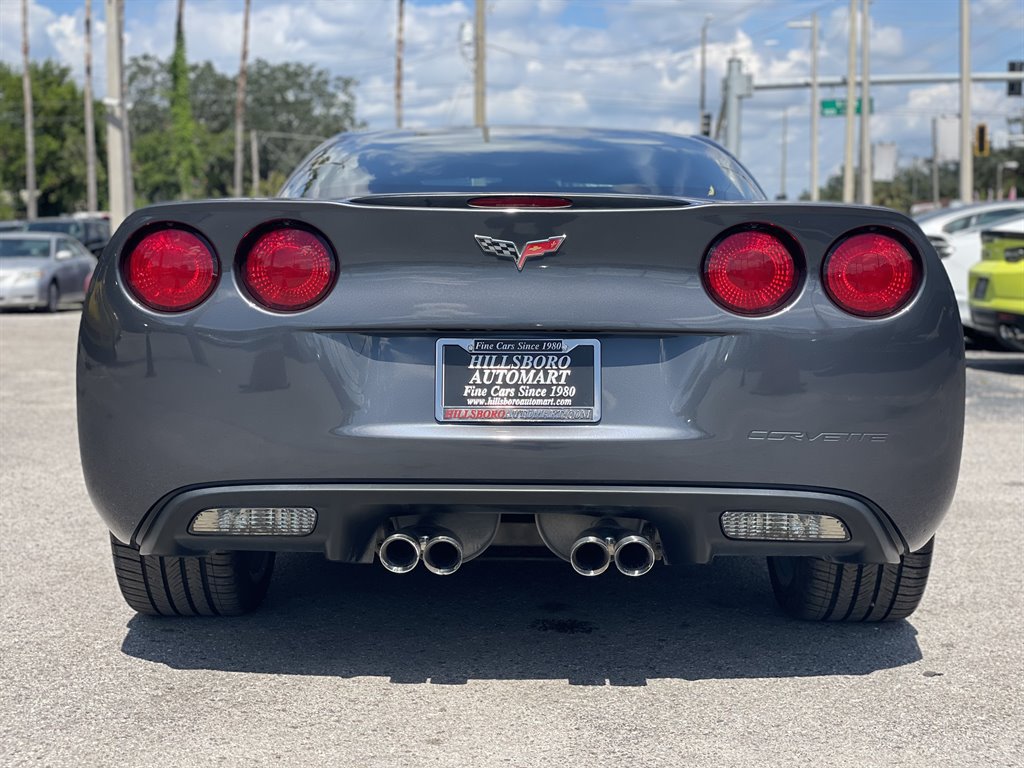 Used 2009 Chevrolet Corvette Coupe w/ Preferred Equipment Group RWD image 18