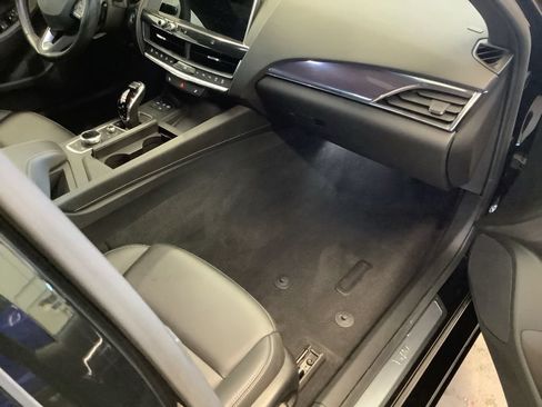 Used 2020 Cadillac CT5 Luxury w/ Cold Weather Package AWD/4WD image 21