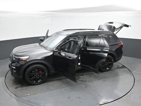 Used 2023 Ford Explorer ST w/ Equipment Group 401A AWD/4WD image 51