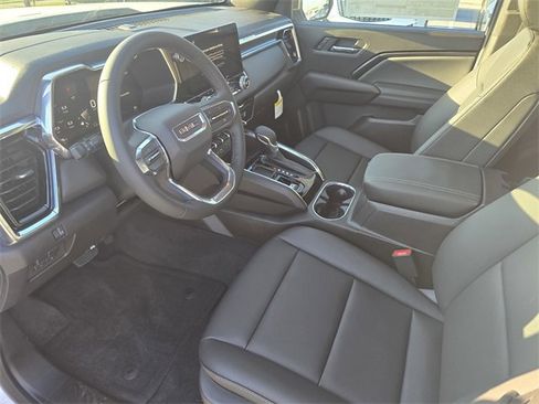 New 2026 GMC Canyon Elevation w/ Convenience Package image 18