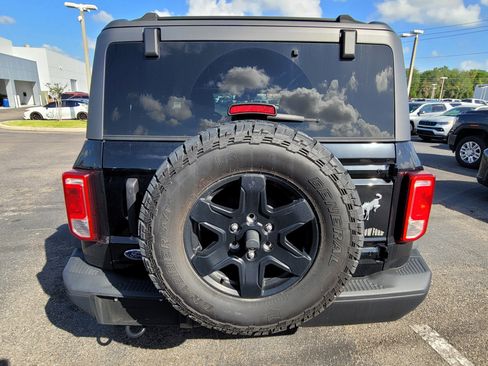 Used 2024 Ford Bronco Black Diamond image 5
