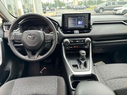 Used 2020 Toyota RAV4 XLE w/ All Weather Liner Package AWD/4WD image 7