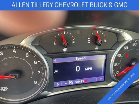 Used 2020 GMC Terrain SLT w/ Preferred Package image 2