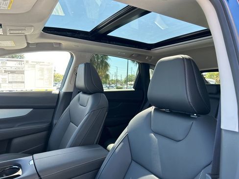 New 2025 Nissan Murano SL image 16