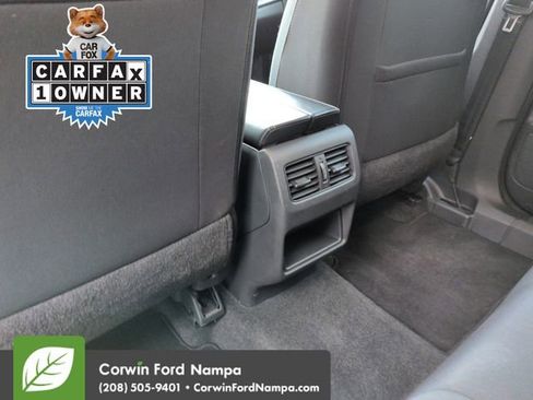 Used 2023 Nissan Rogue S AWD/4WD image 26
