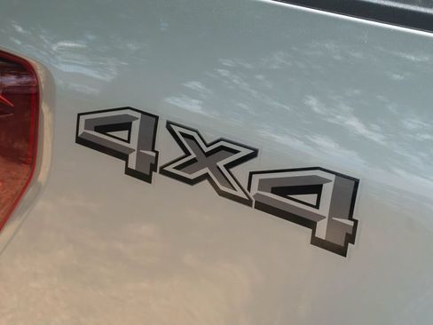 Used 2024 Ford F150 XLT AWD/4WD image 10