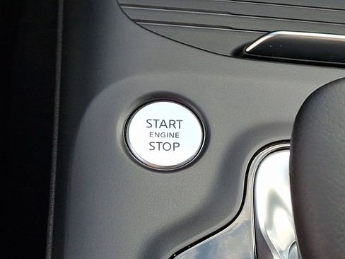 Certified 2023 INFINITI QX55 Essential image 27