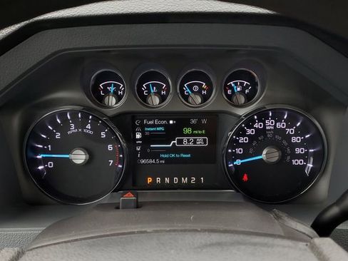 Used 2016 Ford F250 XLT w/ XLT Premium Package image 12