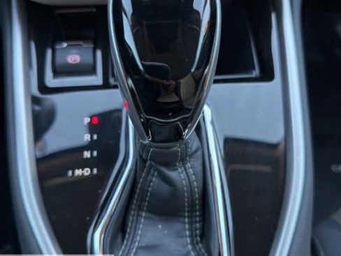 Certified 2025 Subaru Outback Premium image 47