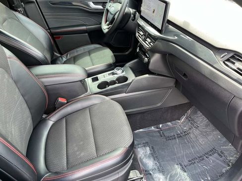 Used 2023 Ford Escape ST-Line w/ Tech Pack #1 image 21