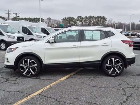 Used 2022 Nissan Rogue Sport SL image 5