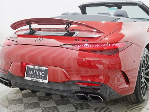 Used 2022 Mercedes-Benz SL 55 AMG 4MATIC image 15