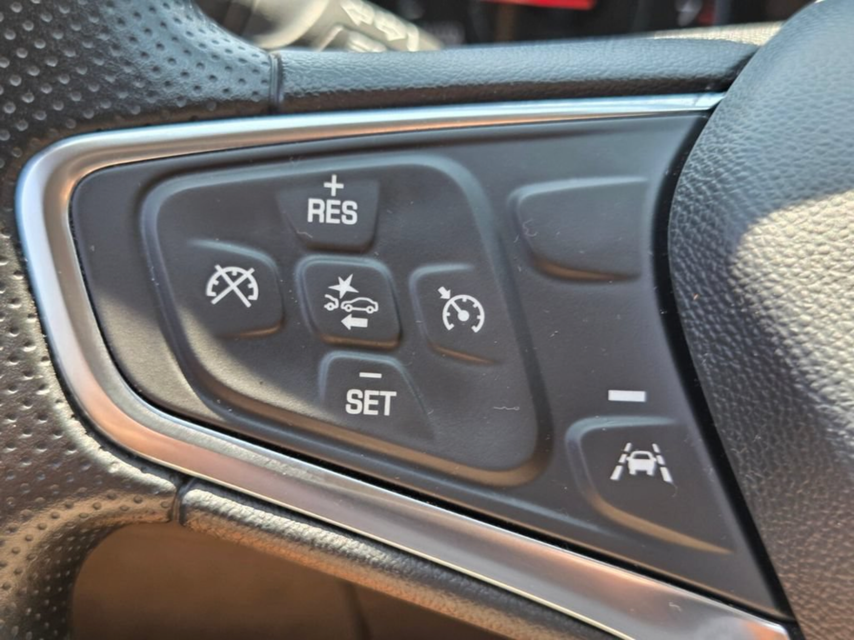 Used 2024 Chevrolet Malibu LT FWD image 25