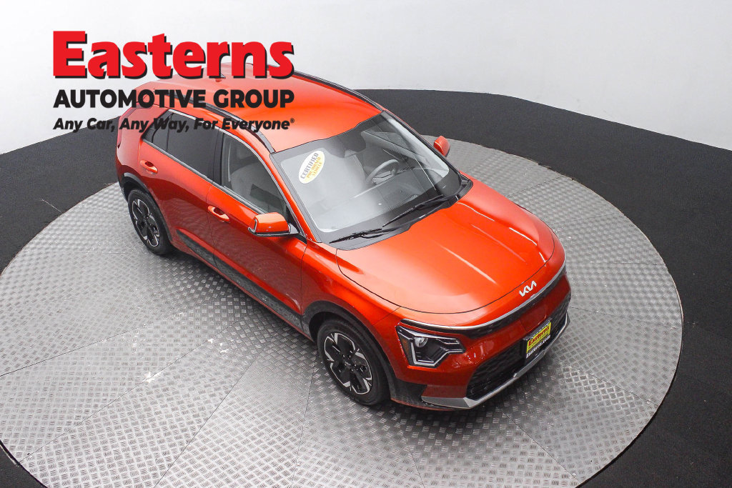 Used 2023 Kia Niro Wind w/ Wind Preserve Package FWD image 4