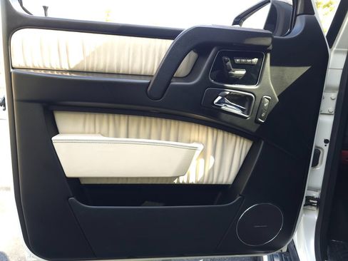 Used 2015 Mercedes-Benz G 550 SUV image 27