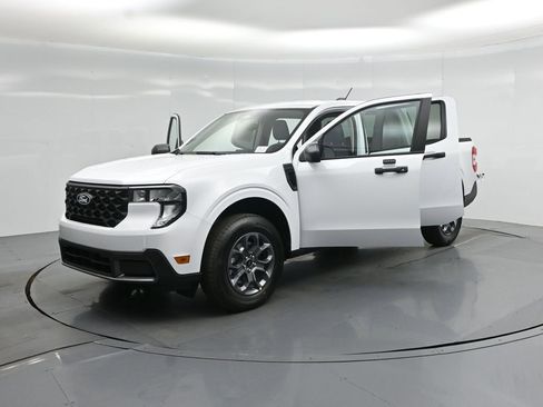 New 2026 Ford Maverick XLT FWD image 25