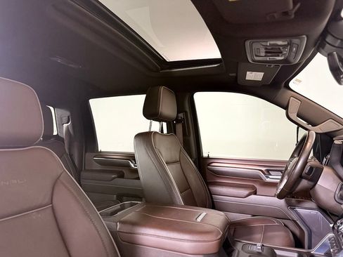Used 2024 GMC Sierra 2500 Denali w/ Denali Reserve Package AWD/4WD image 26